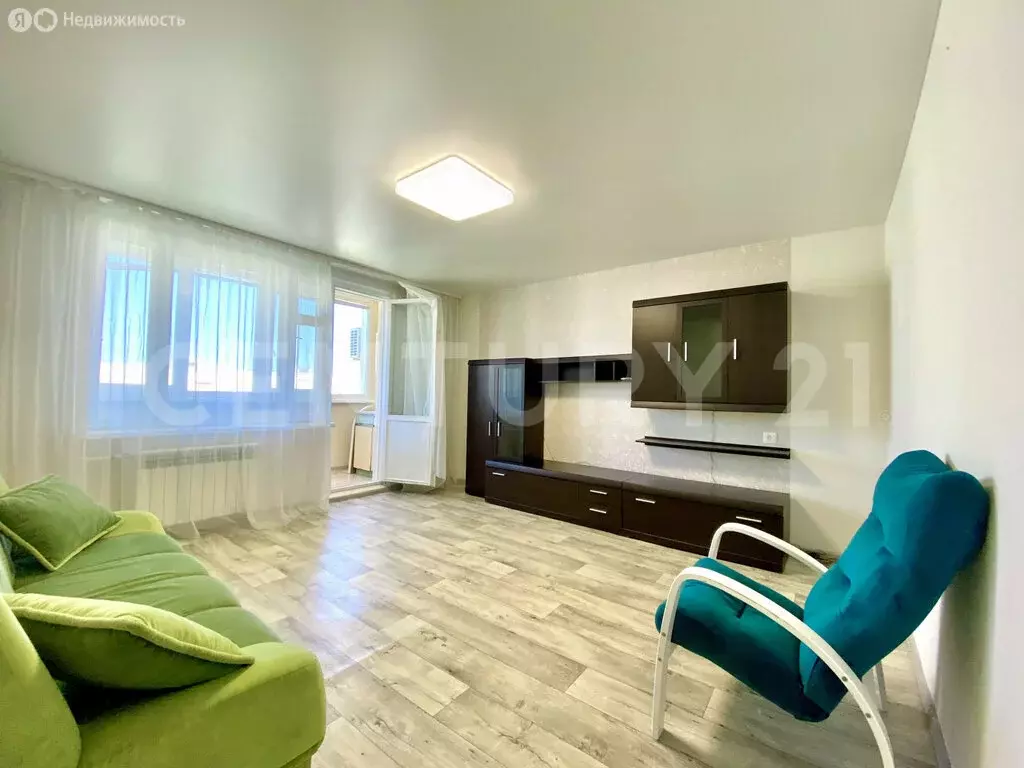3-комнатная квартира: Севастополь, улица Колобова, 19 (74 м) - Фото 0
