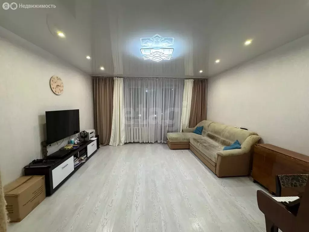 3-комнатная квартира: Архангельск, Воскресенская улица, 15 (90.8 м) - Фото 1