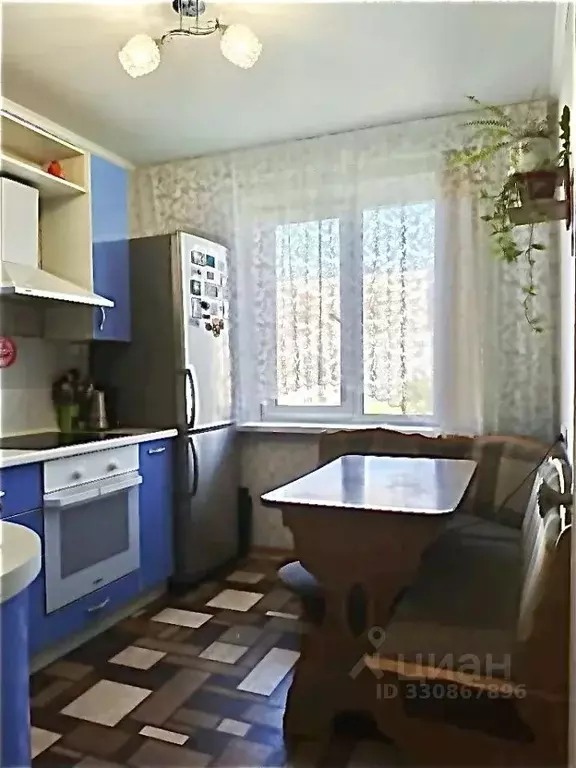 3-к кв. Самарская область, Тольятти 4-й кв-л, бул. Курчатова, 6 (65.0 ... - Фото 1