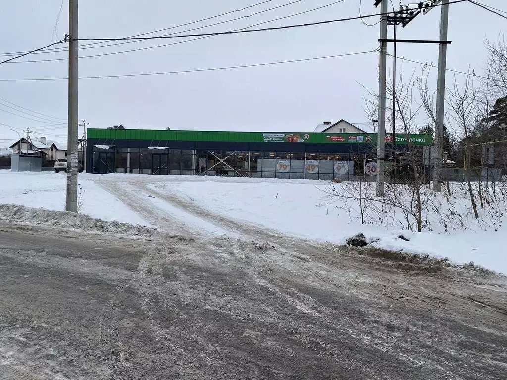 Торговая площадь в Свердловская область, Екатеринбург ул. Узорная, 2 ... - Фото 0