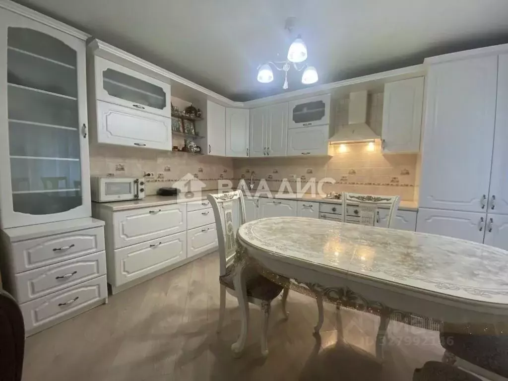 3-к кв. Калужская область, Калуга ул. Георгия Амелина, 31 (69.5 м) - Фото 1