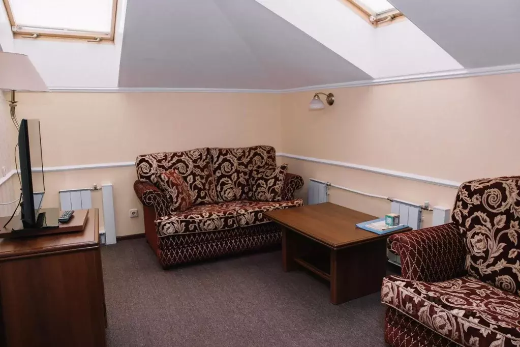 Комната Нижегородская область, Бор ул. Ленина, 104 (1.0 м) - Фото 1