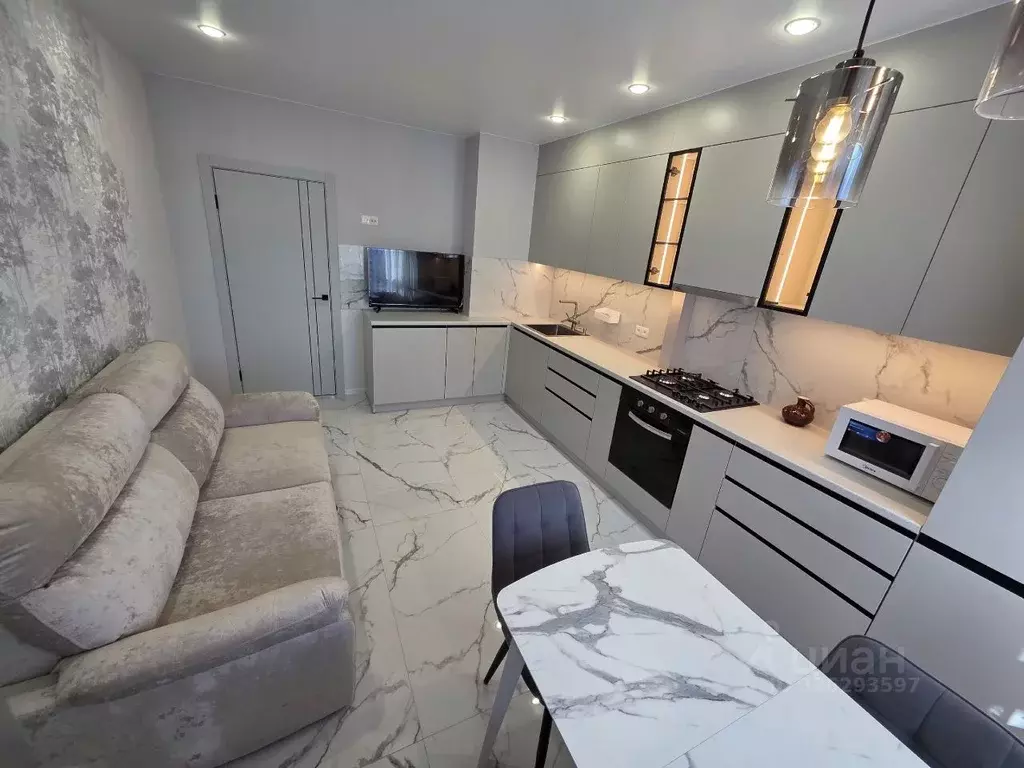 1-к кв. Севастополь ул. Колобова, 44к1 (45.0 м) - Фото 1