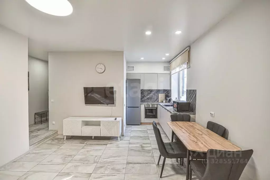 1-к кв. Сахалинская область, Южно-Сахалинск ул. Чехова, 2А (47.0 м) - Фото 2