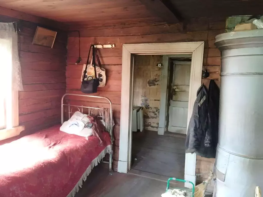 Дом в Ленинградская область, Лужский район, Ретюнское с/пос, д. ... - Фото 2