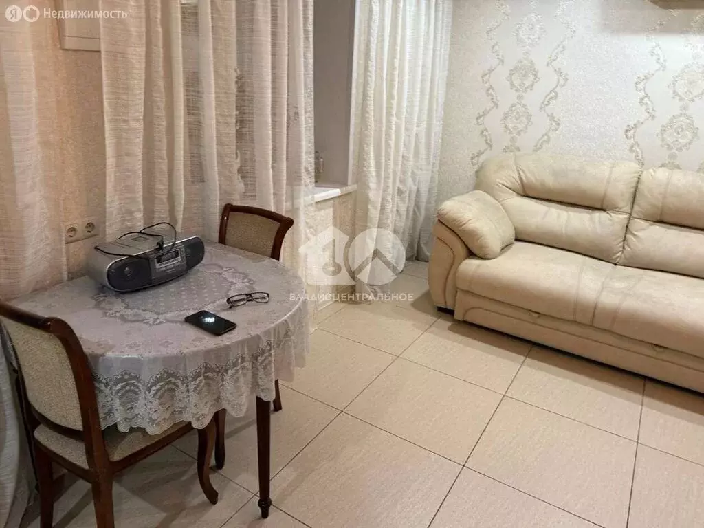 3-комнатная квартира: Новосибирск, улица Жуковского, 97 (72 м) - Фото 2