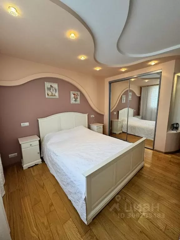 3-к кв. Московская область, Химки Молодежная ул., 76 (78.0 м) - Фото 0