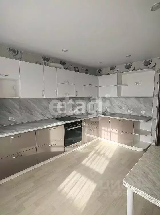 1-к кв. Амурская область, Благовещенск Тополиная ул., 82 (48.5 м) - Фото 0
