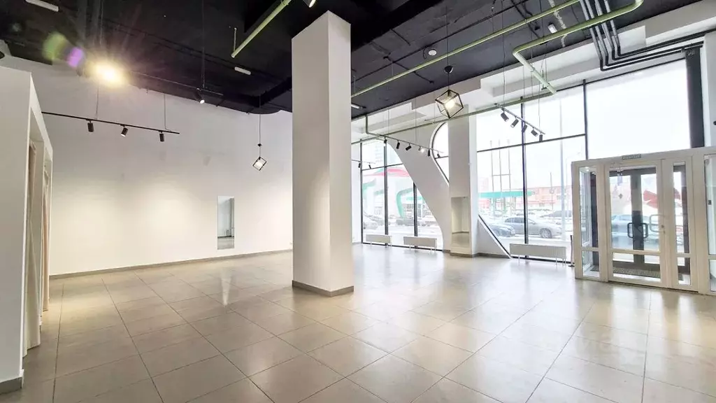 Помещение свободного назначения в Свердловская область, Екатеринбург ... - Фото 2