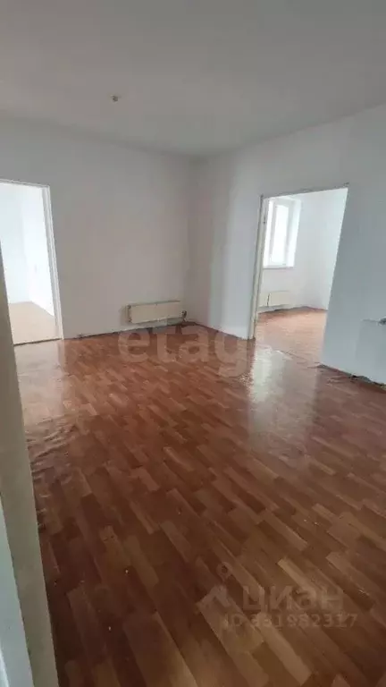 3-к кв. Тюменская область, Тюмень ул. Василия Гольцова, 2 (73.2 м) - Фото 1