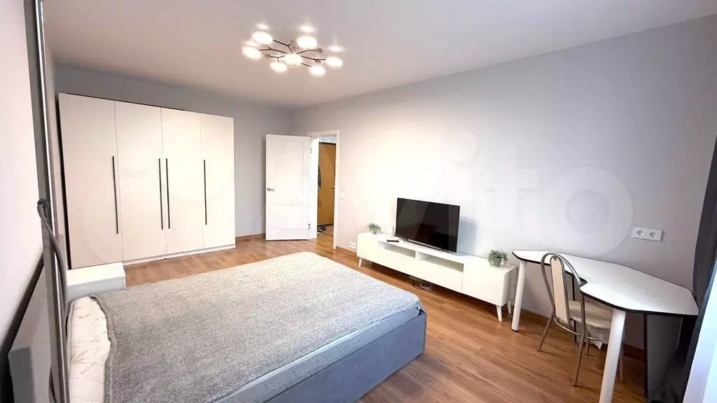 1-к. квартира, 40 м, 7/22 эт. - Фото 1