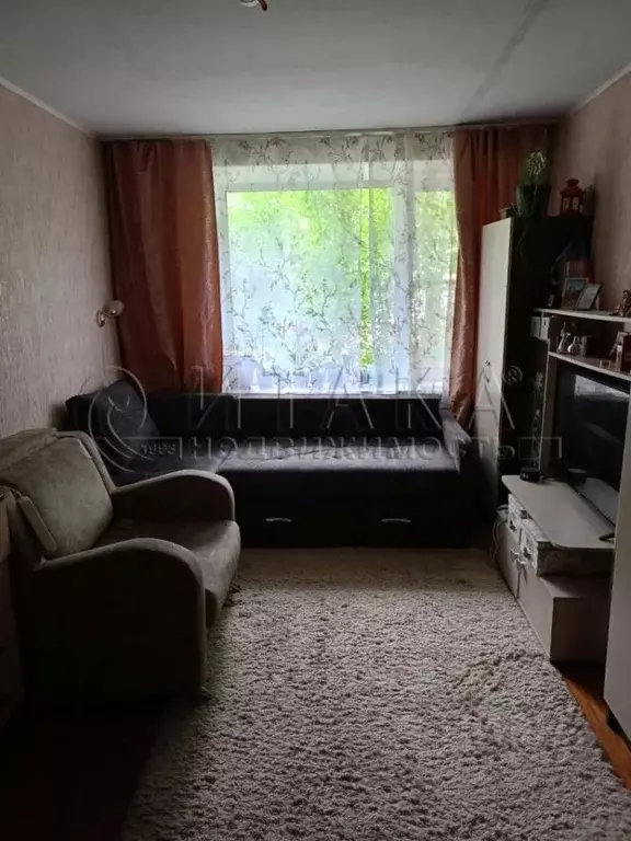 2-к кв. Санкт-Петербург, Санкт-Петербург, Петергоф Эрлеровский бул., ... - Фото 0