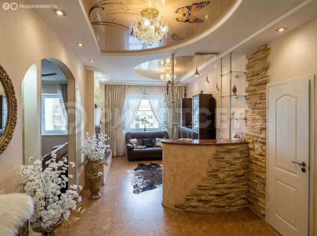 5-комнатная квартира: Мурманск, Бондарная улица, 1 (130 м) - Фото 2