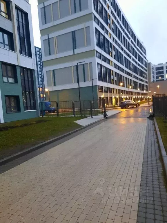 Студия Санкт-Петербург бул. Головнина, 6к1 (30.0 м) - Фото 1