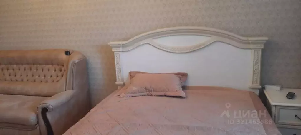 1-к кв. Краснодарский край, Краснодар Ставропольская ул., 18 (40.0 м) - Фото 0