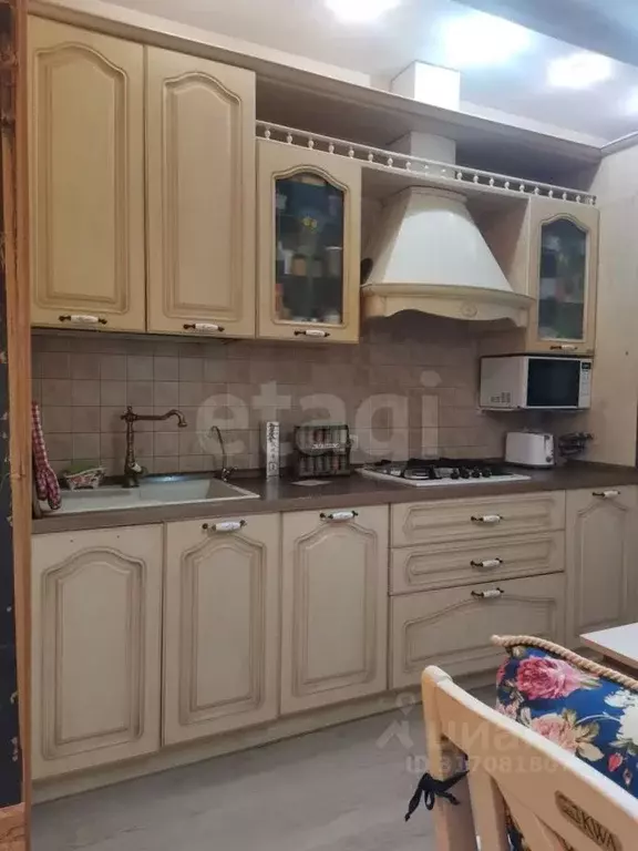 2-к кв. Коми, Усинск Воркутинская ул., 21 (58.0 м) - Фото 0
