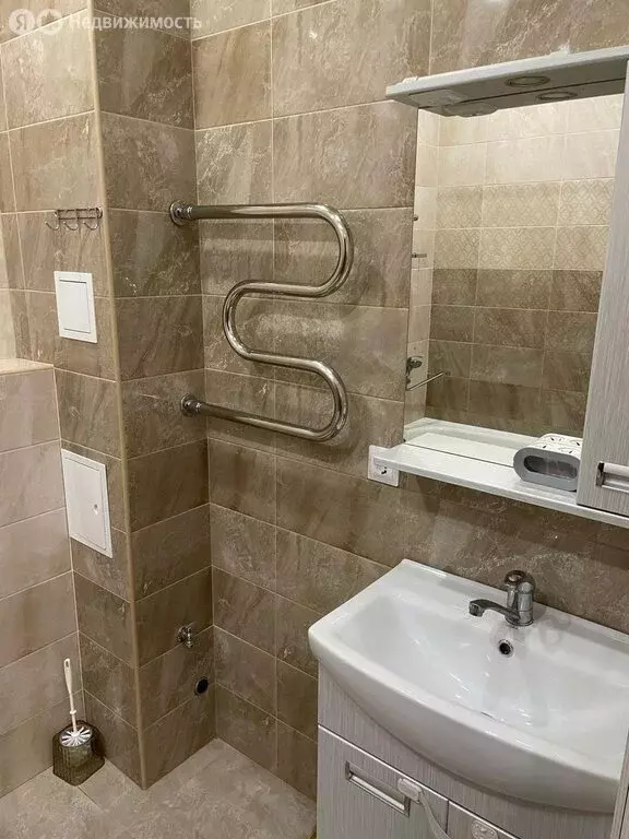 1-комнатная квартира: Сыктывкар, Октябрьский проспект, 222 (33.4 м) - Фото 1