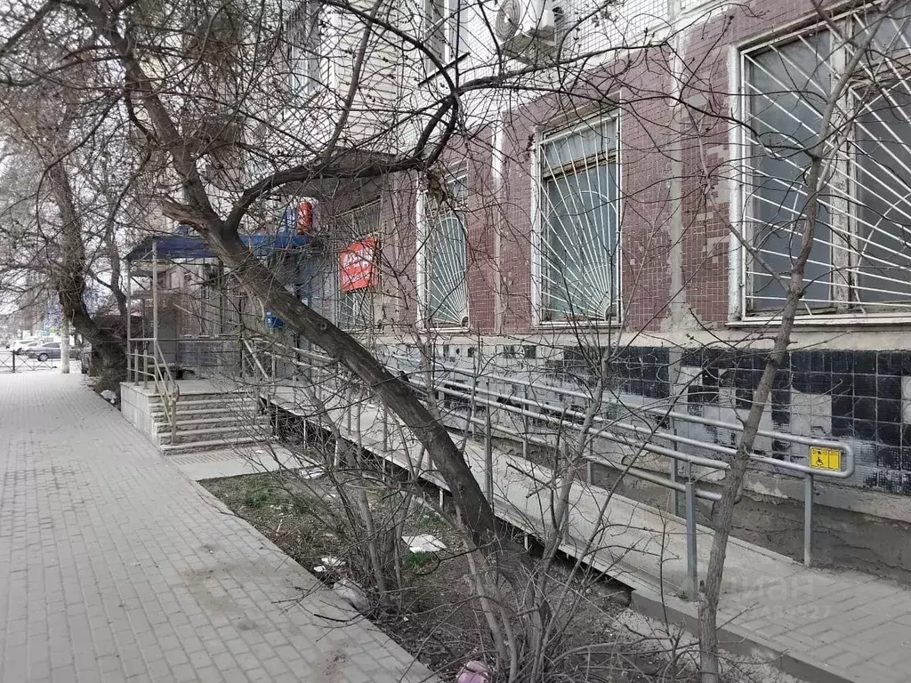 Офис в Астраханская область, Астрахань ул. Ботвина, 8 (56 м) - Фото 1