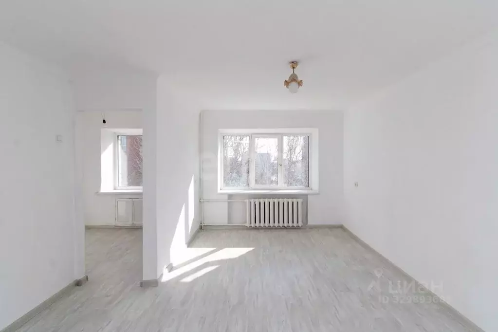 1-к кв. Тюменская область, Тюмень ул. Луначарского, 57 (30.2 м) - Фото 1