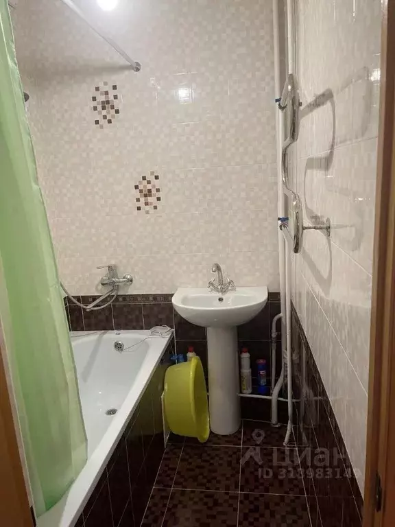 2-к кв. Ставропольский край, Кисловодск ул. 40 лет Октября, 15 (48.0 ... - Фото 0