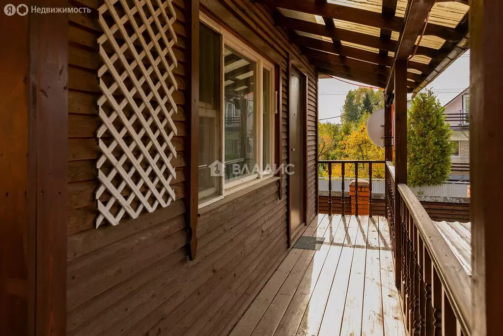 Дом в деревня Поповка, Центральная улица, 2 (170 м) - Фото 1