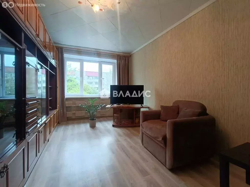 3-комнатная квартира: Кузнецк, улица Леваневского, 7 (60.4 м) - Фото 2