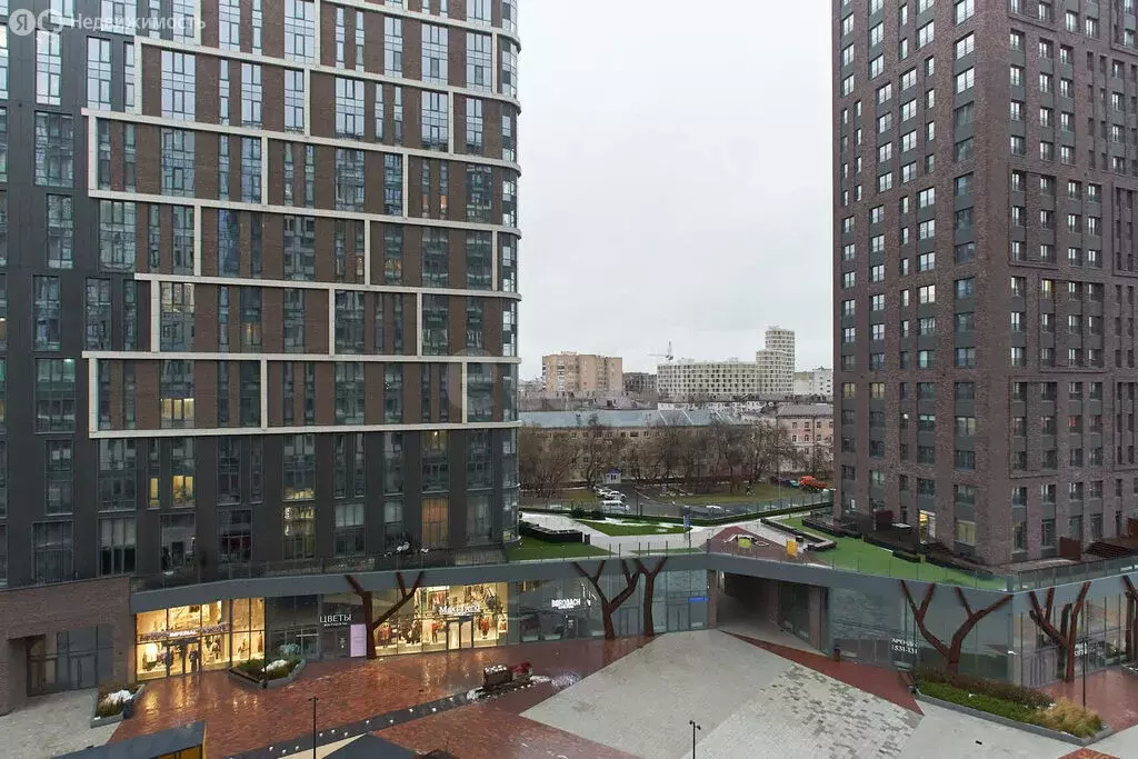 Квартира-студия: Тюмень, улица Николая Машарова, 8 (27.5 м) - Фото 1