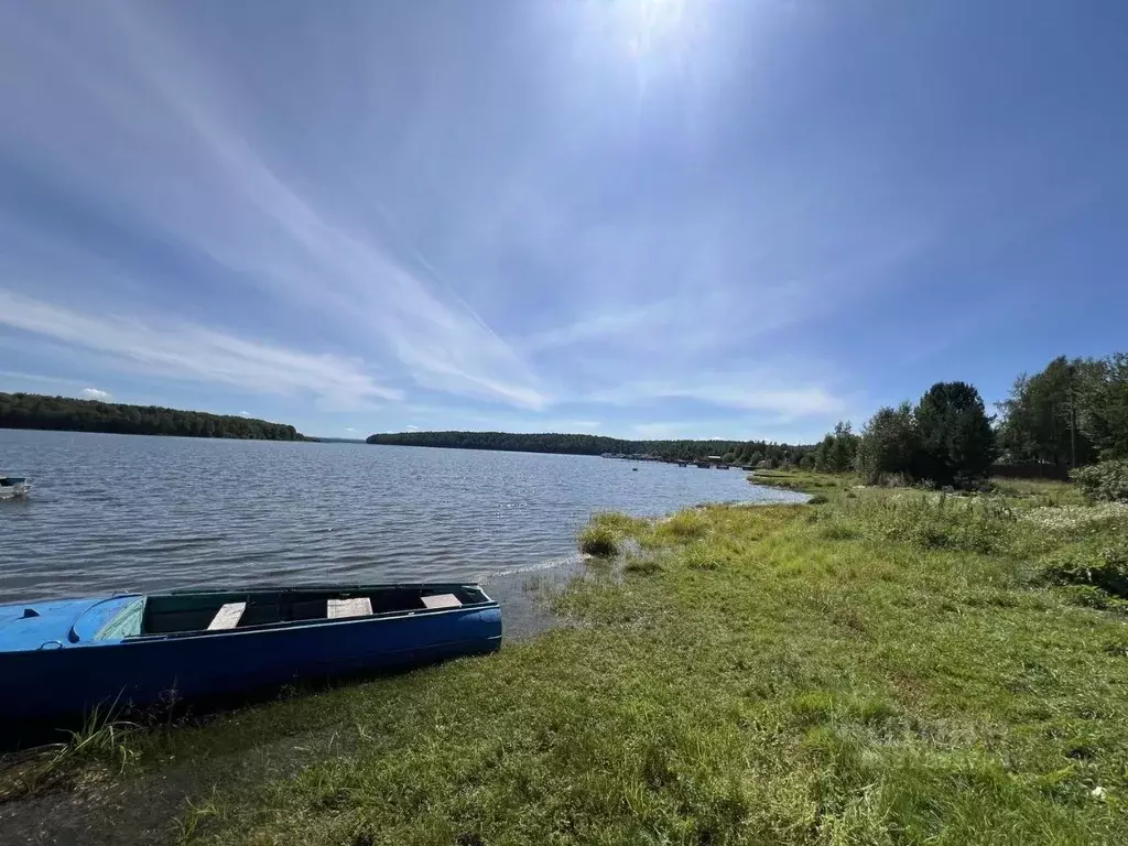 Участок в Иркутская область, Иркутский муниципальный округ, пос. Падь ... - Фото 1