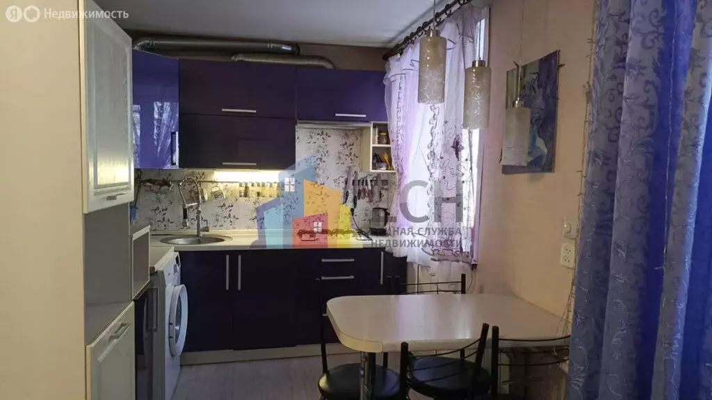 3-комнатная квартира: Тула, Первомайская улица, 18 (55.2 м) - Фото 1