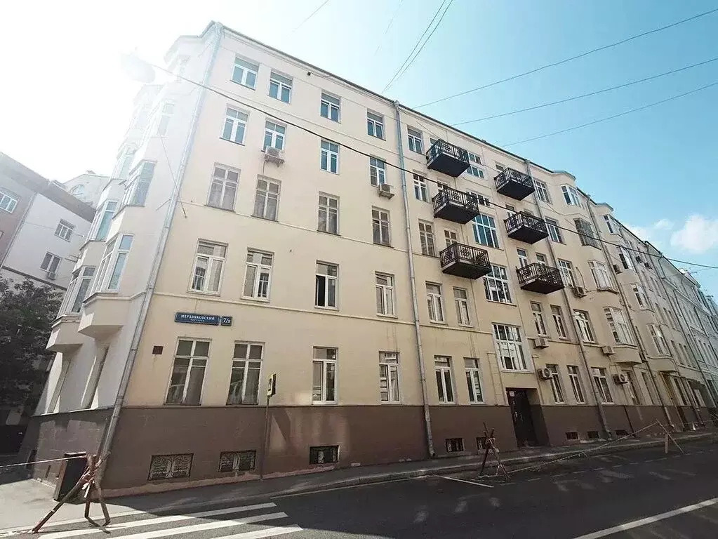 Квартира-студия: Москва, Мерзляковский переулок, 9 (15.8 м) - Фото 1