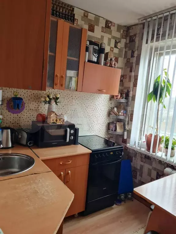 4-к. квартира, 58,4 м, 4/5 эт. - Фото 0