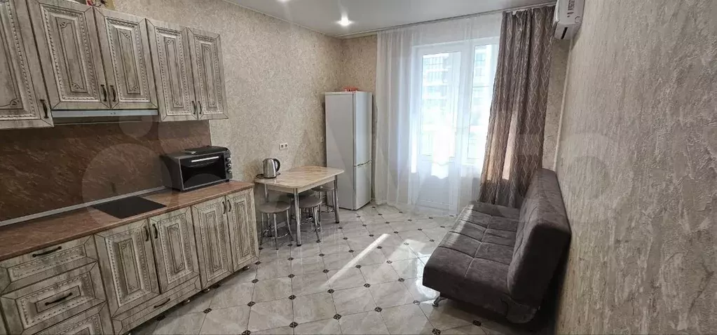 1-к. квартира, 40 м, 2/20 эт. - Фото 1