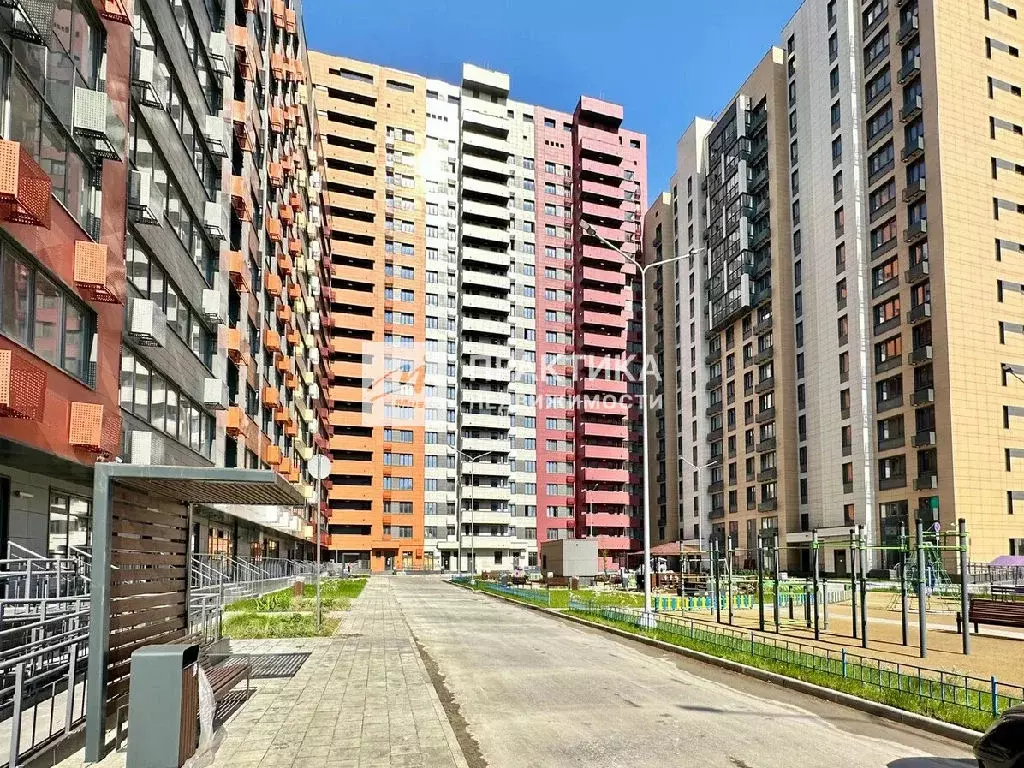 Продается 2-комнатная квартира - Фото 1