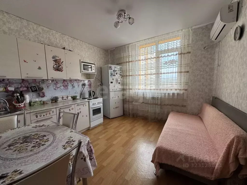 1-к кв. Оренбургская область, Оренбург Салмышская ул., 68/2 (36.6 м) - Фото 1