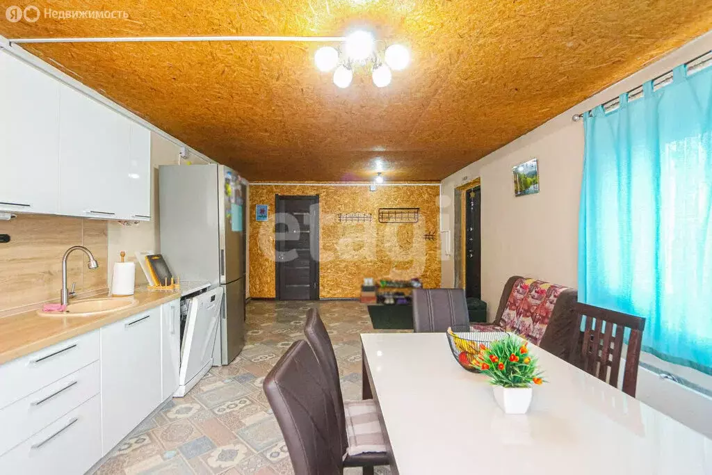 Дом в Заиграевский район, сельское поселение Дабатуйское, село Эрхирик ... - Фото 1