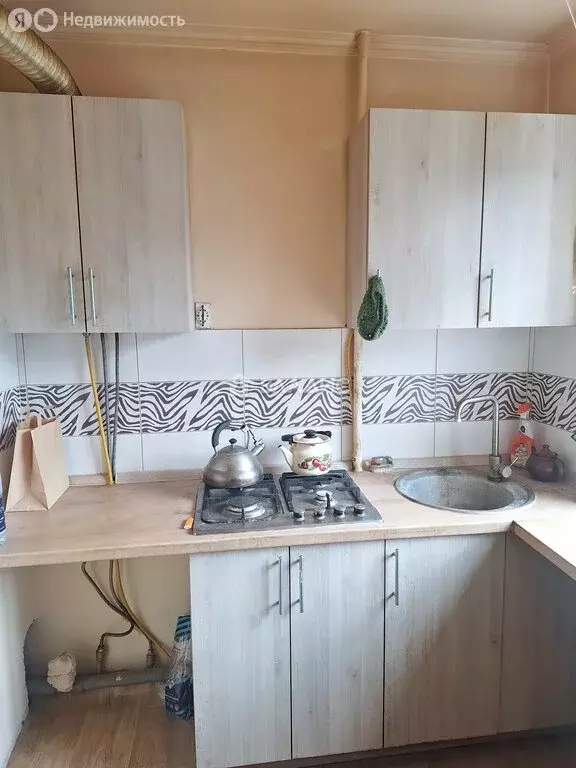 3-комнатная квартира: Белгород, Белгородский проспект, 71 (58 м) - Фото 2