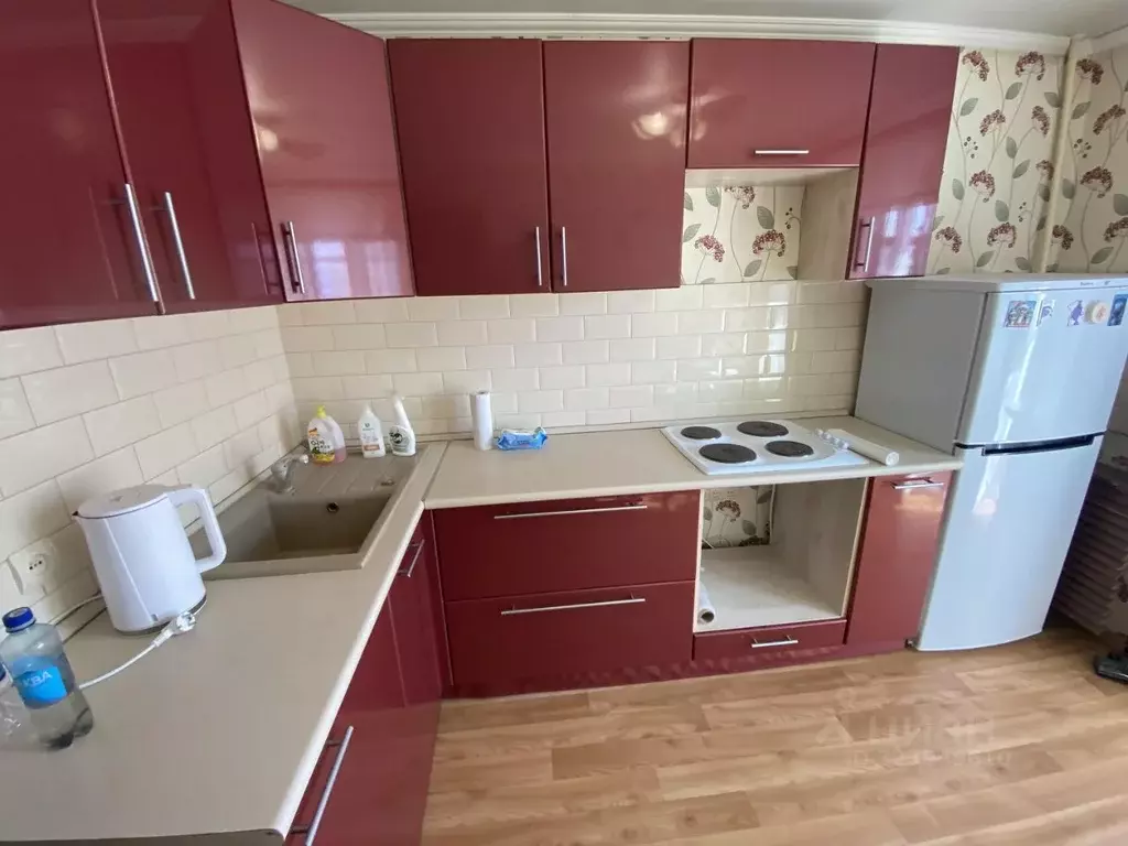 2-к кв. Тюменская область, Тюмень Одесская ул., 40А (56.0 м) - Фото 2