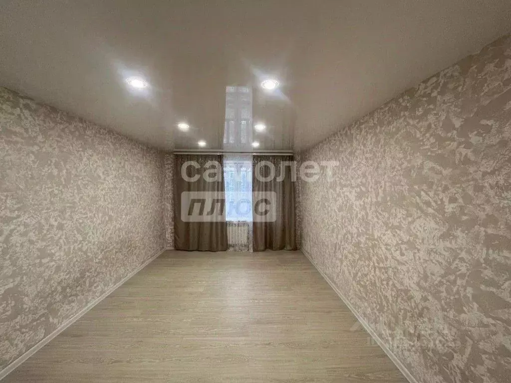 3-к кв. Калужская область, Калуга ул. Суворова, 183 (62.0 м) - Фото 1