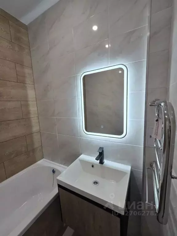 2-к кв. Брянская область, Брянск Московский мкр, 42 (66.0 м) - Фото 2