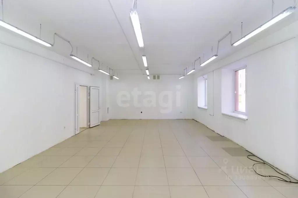 Помещение свободного назначения в Тюменская область, Тюменский ... - Фото 1