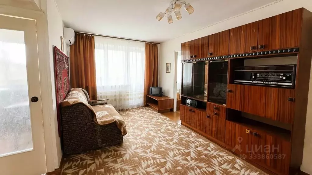 2-к кв. Татарстан, Казань Октябрьская ул., 23а (42.9 м) - Фото 1