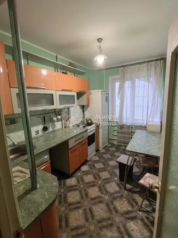 3-к кв. Волгоградская область, Волгоград ул. Менжинского, 15 (64.3 м) - Фото 0