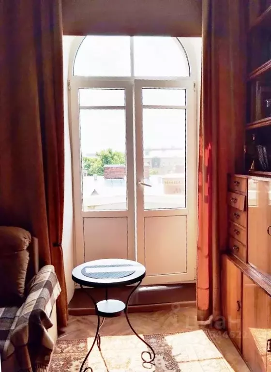 Комната Санкт-Петербург ул. Ленина, 19 (13.8 м) - Фото 2
