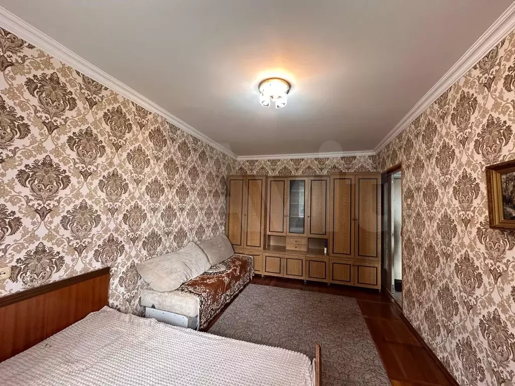 1-к. квартира, 32 м, 4/9 эт. - Фото 1
