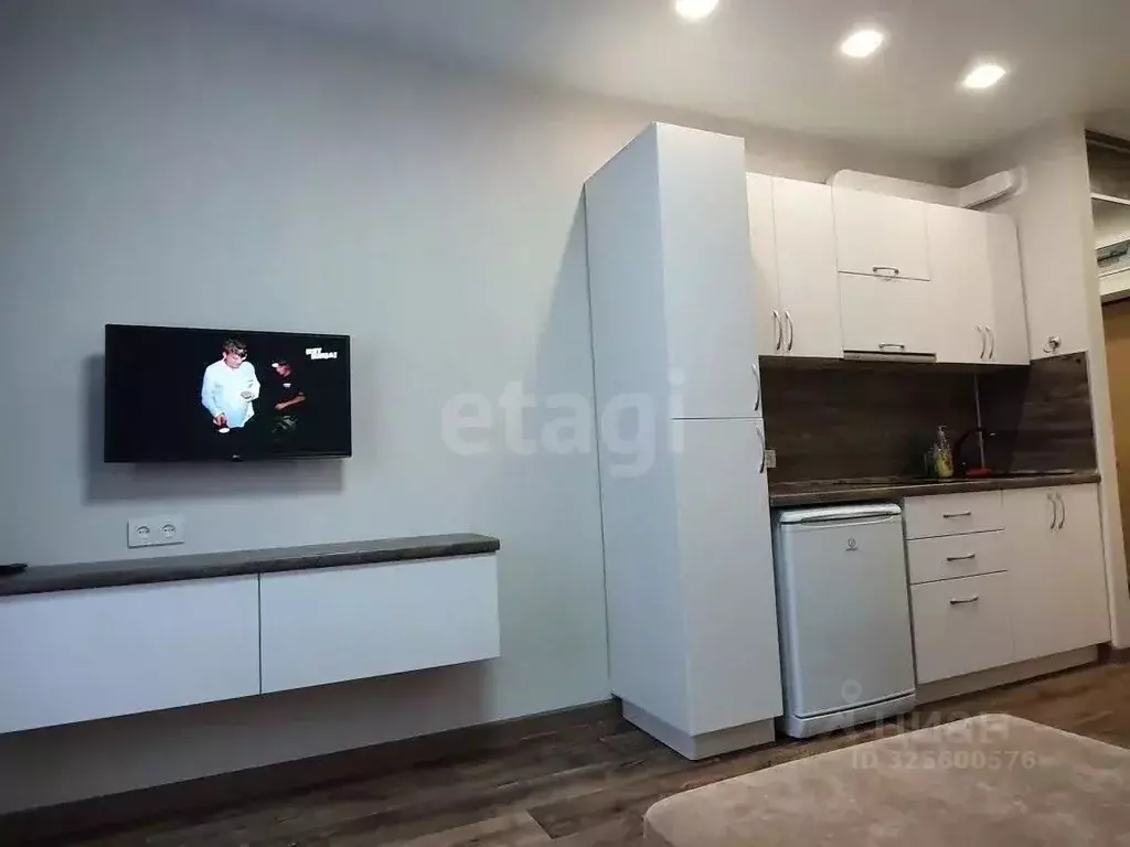 Студия Тюменская область, Тюмень ул. 50 лет Октября, 57В (20.1 м) - Фото 2