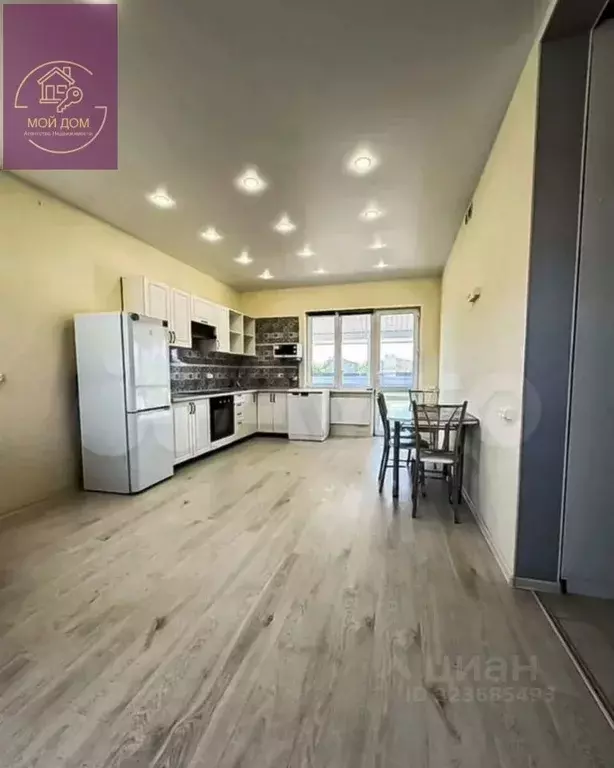 Дом в Крым, Сакский район, с. Молочное ул. Степная, 2 (71 м) - Фото 1