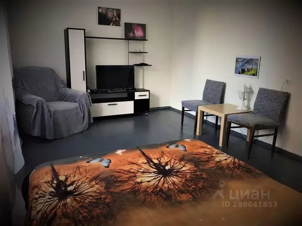 2-к кв. Нижегородская область, Нижний Новгород Большая Покровская ул., ... - Фото 1