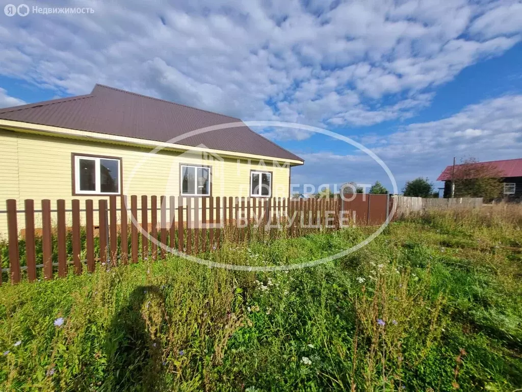 Дом в село Сульмаш, улица Усманова (73.9 м) - Фото 1