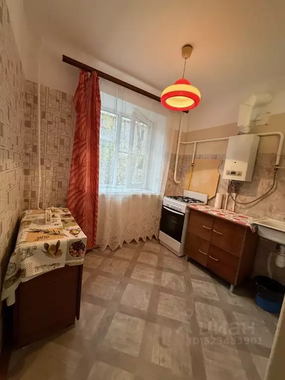 2-к кв. Псковская область, Великие Луки просп. Гагарина, 40 (45.0 м) - Фото 1