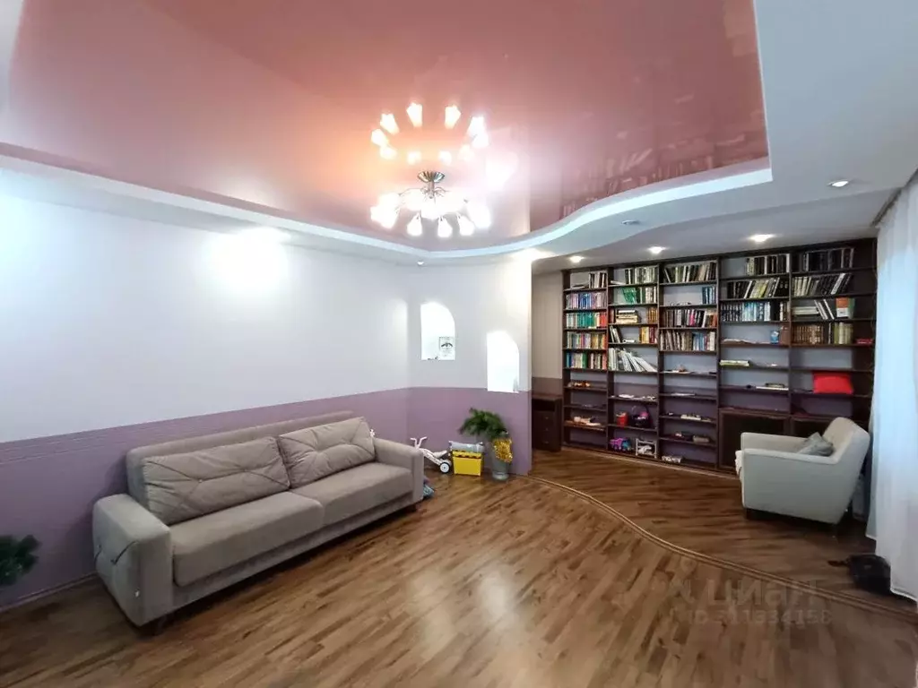 3-к кв. Коми, Сыктывкар ул. Морозова, 149 (113.6 м) - Фото 1